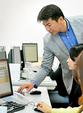 育てがいのあるスタッフたちに囲まれて